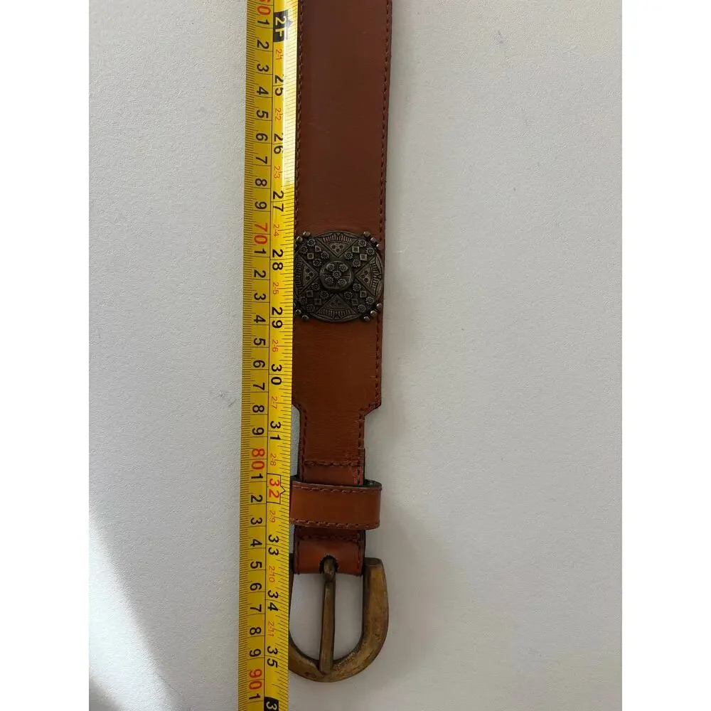Vintage Western Brown Leather Belt With Metal Detailing cowboy cowgirl rodeo